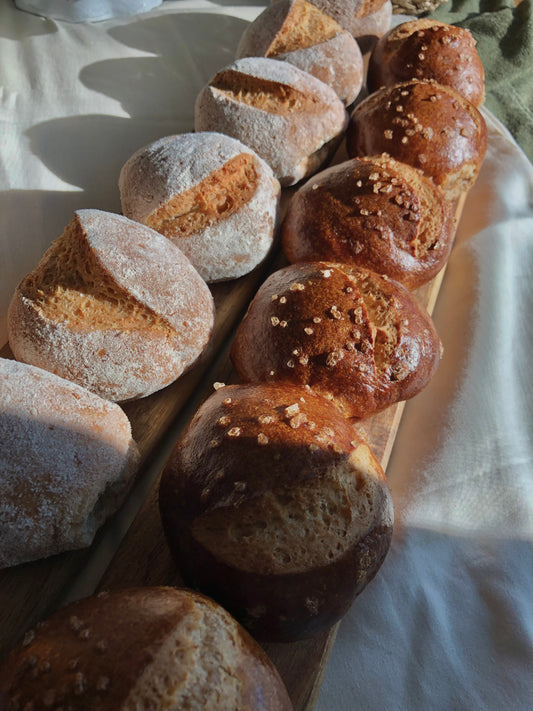 Dinner Rolls - vanfriendly